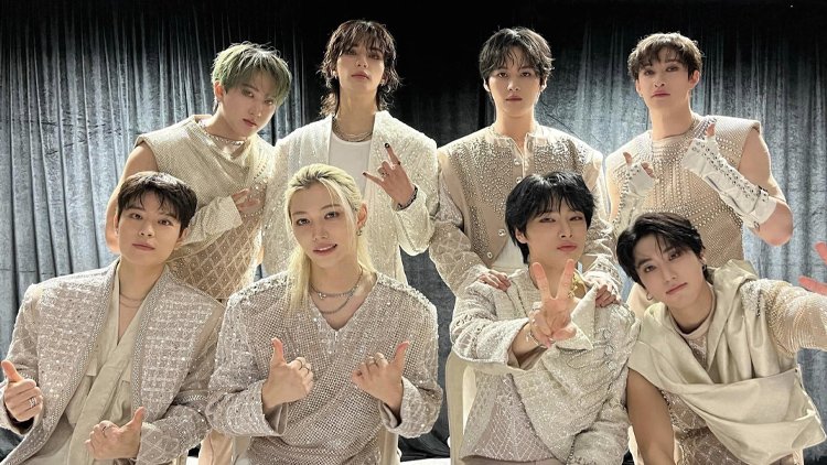 ไม่ใช่แค่บั้ม! เปิดกลยุทธ์ Stray Kids 2026 เมื่อ 'สินค้า' คืออนาคตใหม่ของวงการ K-POP 🔥✨ 2024100590018 0 20241005113013331 11
