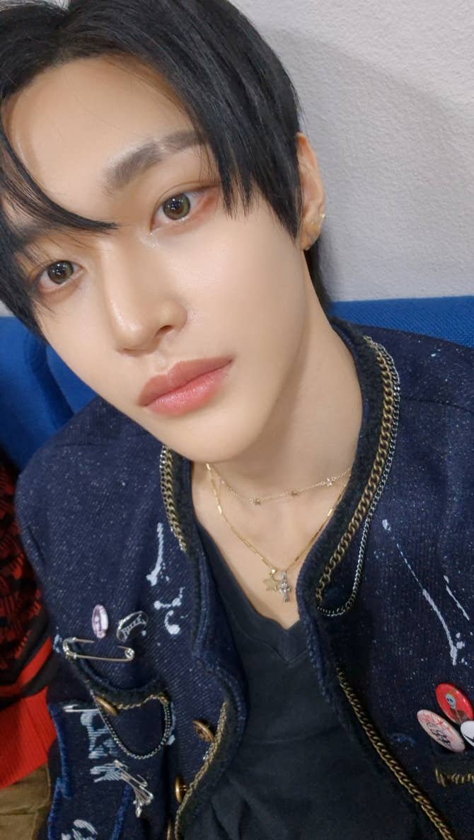 RIIZE's "Boom Boom Bass" Choreo Was Secretly a Tribute to Michael Jackson's 1991 Stage All Along ๐ Weverse 2ece9 1