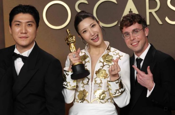 300 Million Views, $1B in Revenue, and Two Oscars: The Epic Success Story of K-Pop: Demon Hunters 🎬
